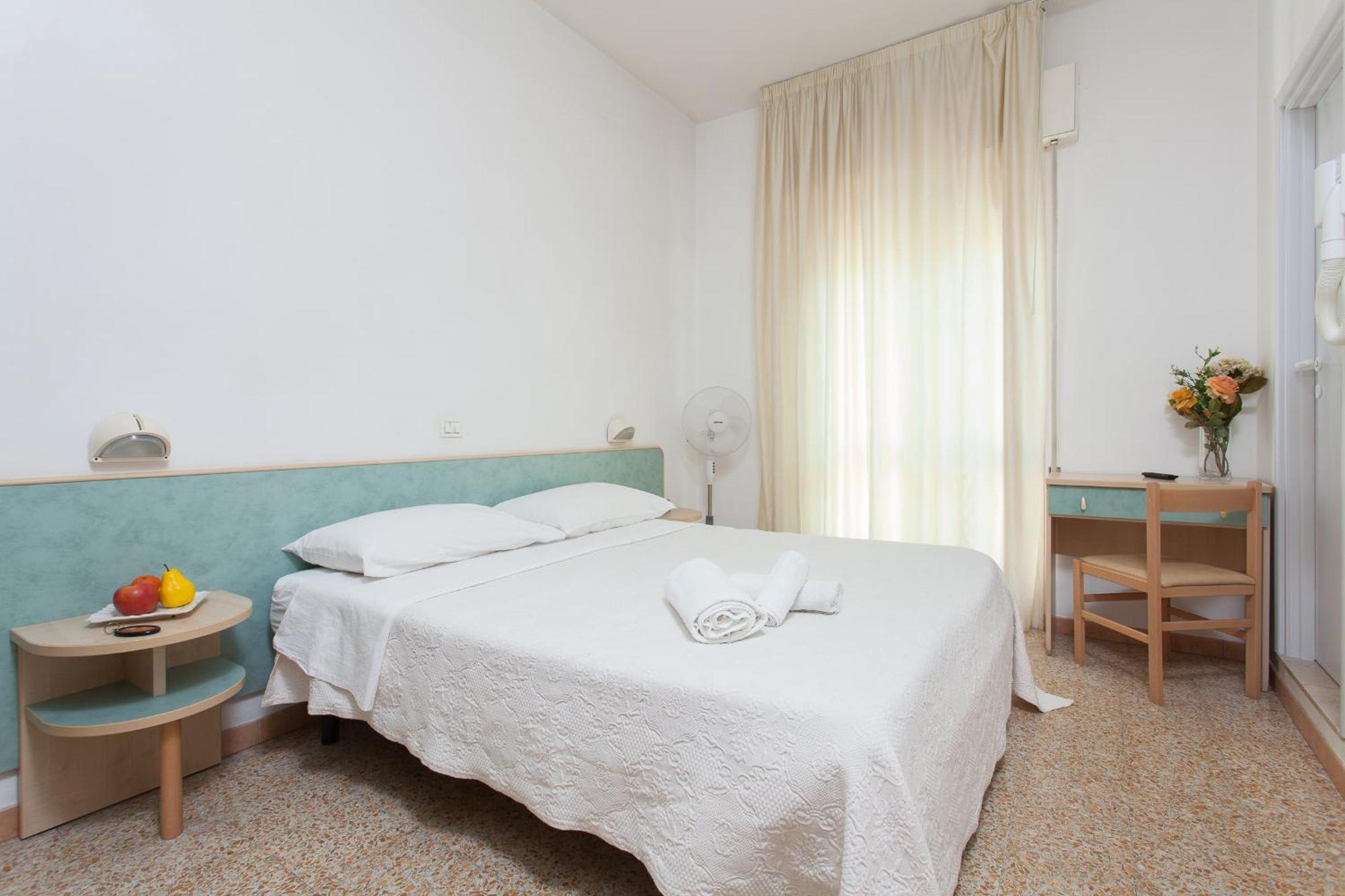 Hotel Luca Valverde  Eksteriør bilde