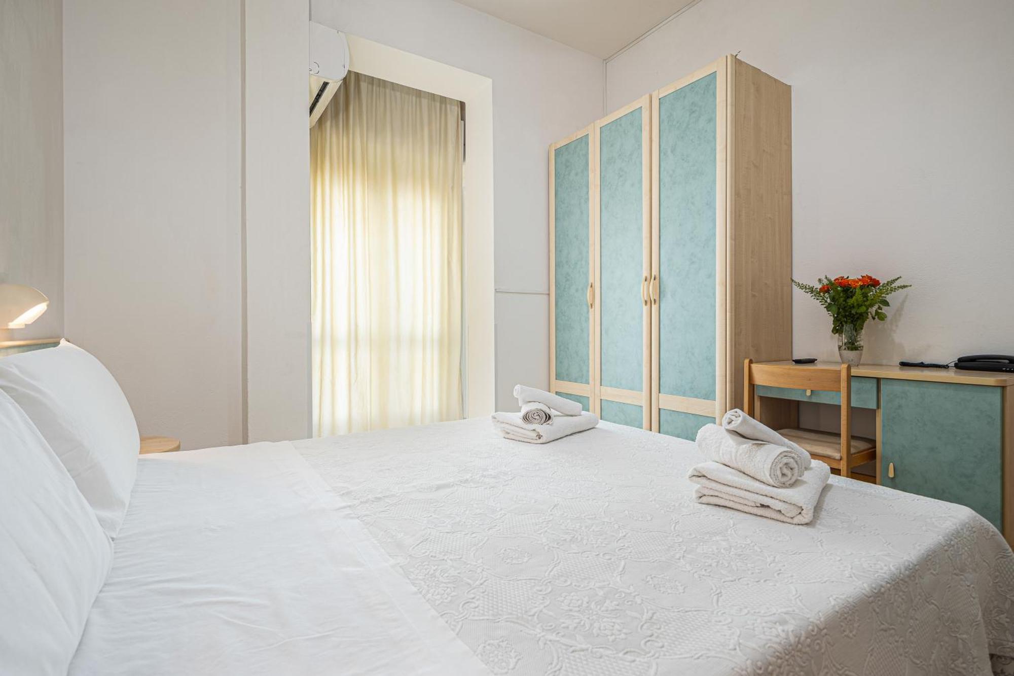 Hotel Luca Valverde  Eksteriør bilde